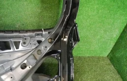 Дверь багажника для BMW X3 2021 года на фотографиях