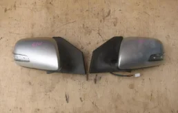 Зеркало боковое правое для Toyota Avensis 2008 года на фотографиях