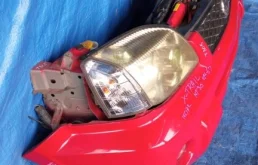 Бампер передний для Nissan X-Trail 2001 года на фотографиях