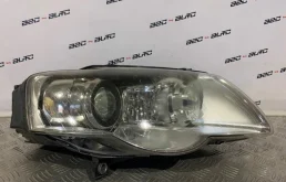 Фары для Volkswagen Passat 2006 года на фотографиях