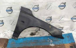 Крыло правое для Volvo S80 2009 года на фотографиях