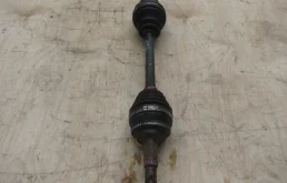 Привод передний левый для Toyota Avensis 2001 года на фотографиях