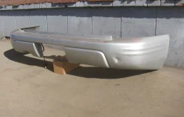 Бампер для Subaru Forester 1999 года на фотографиях