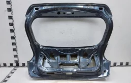 Крышка багажника для Nissan Juke 2020 года на фотографиях