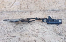 Петля капота правая для BMW X5 на фотографиях