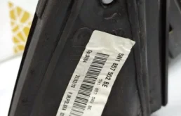 Зеркало боковое правое для Volkswagen Tiguan 2015 года на фотографиях