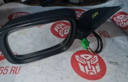 Зеркало боковое левое для Volvo XC90 2002 года на фотографиях