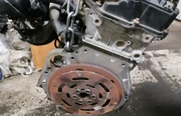 Двигатель без навесного для BMW 1er 2006 года на фотографиях