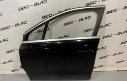 Дверь передняя левая для Citroen DS4 2015 года на фотографиях