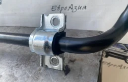 Стабилизатор поперечной устойчивости передний для Volvo XC90 2005 года на фотографиях