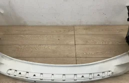 Бампер для Porsche Cayenne 2009 года на фотографиях