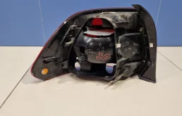 Фонарь внешний правый для Volkswagen Polo 2017 года на фотографиях