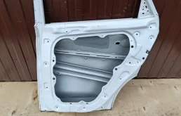 Двери для Hyundai Tucson 2018 года на фотографиях