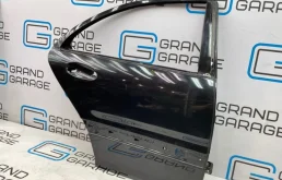 Дверь багажника для Mercedes-Benz C class 2005 года на фотографиях