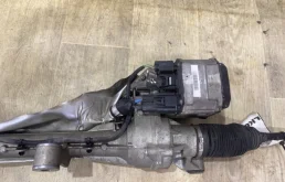 Рулевая рейка для Ford Focus 2017 года на фотографиях