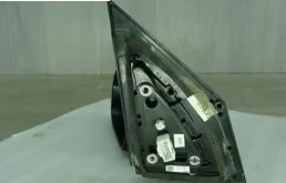 Стекла и зеркала для Hyundai Tucson 2015 года на фотографиях