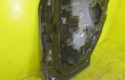 Дверь задняя левая для Ford Kuga 2012 года на фотографиях