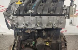 Двигатель без навесного для Renault Scenic JM 2003-2006
