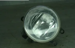 Противотуманка (ПТФ) передняя левая для Toyota Land Cruiser 2014 года на фотографиях