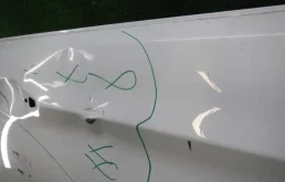 Дверь багажника для Hyundai Solaris 2012 года на фотографиях