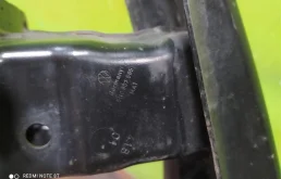 Усилитель заднего бампера для Volkswagen Tiguan 2013 года на фотографиях