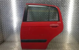 Дверь задняя левая для Hyundai Getz 2004 года на фотографиях