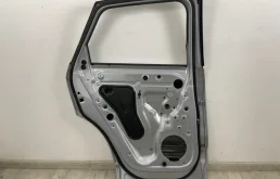 Дверь задняя левая для Audi Q3 2018 года на фотографиях