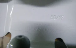 Петля капота левая для BMW X3 2017 года на фотографиях