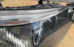 Фара правая для BMW 5er 2004 года на фотографиях