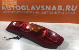 Фонарь левый для Nissan X-Trail 2012 года на фотографиях