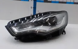 Фара левая для Audi A6 2010 года на фотографиях