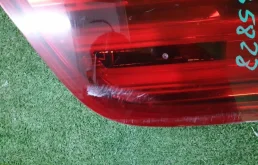 Фонарь внутренний правый для BMW X3 2015 года на фотографиях