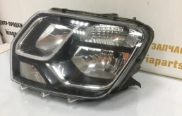 Фара левая для Renault Duster 2021 года на фотографиях