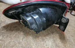 Фонарь правый для Volkswagen Tiguan 2009 года на фотографиях