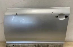 Дверь багажника для Volkswagen Touareg 2009 года на фотографиях