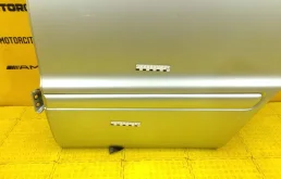 Дверь задняя левая для Mercedes-Benz M class 2003 года на фотографиях