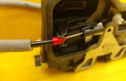 Замок двери задней правой для BMW 5er на фотографиях