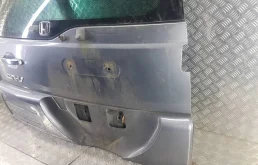 Крышка багажника для Honda CR-V 2003 года на фотографиях