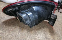 Фонарь правый для Volkswagen Tiguan 2009 года на фотографиях