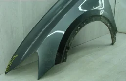 Крыло правое для Audi Q8 на фотографиях