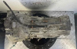 АКПП для Porsche Cayenne 2004 года на фотографиях