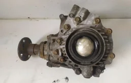 Раздатка для Nissan X-Trail 2002 года на фотографиях