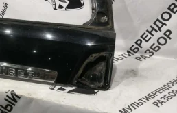 Крышка багажника для Toyota Land Cruiser 2014 года на фотографиях