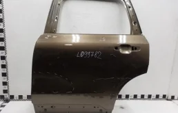 Дверь задняя левая для Volvo XC90 2015 года на фотографиях