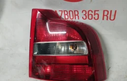 Фонарь правый для Volvo S80 2005 года на фотографиях