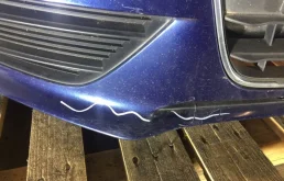 Панель радиатора (телевизор) для Audi A4 2009 года на фотографиях