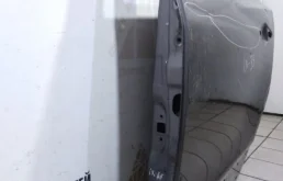 Дверь задняя левая для Hyundai ix35 2014 года на фотографиях