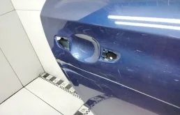 Накладка на дверь задняя правая для Hyundai Solaris 2018 года на фотографиях