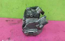 Компрессор кондиционера для Audi A4 2000 года на фотографиях