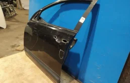 Дверь передняя левая для Nissan Qashqai 2009 года на фотографиях